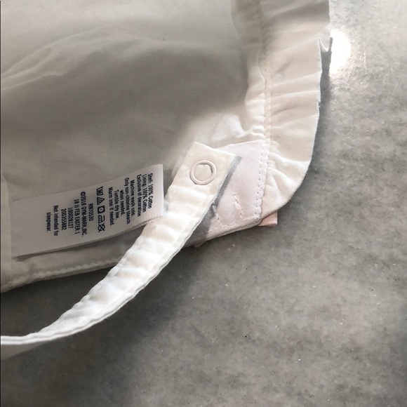 Baby White bonnet - Picture 2 of 4